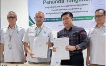Perumda AM Padang dan RS Hermina Sepakati Kerja Sama Layanan Kesehatan