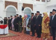 52 Pejabat Administator dan Pengawas di Lingkungan Pemko Bukittinggi Resmi Dilantik
