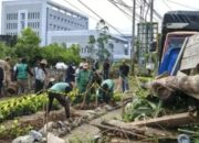 ASN dan SKPD Laksanakan Gotong Royong Bersama Bersihkan Kawasan RSUD Bukittinggi