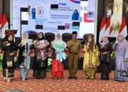 Tiga Perempuan Inspiratif Kota Bukittinggi Terima Sejumlah Penghargaan Dalam Acara Talkshow Peringati Hari Kartini