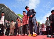 Mahyeldi Ansharullah Buka Alek Anak Nagari Bukittinggi 2026, Dorong Pelestarian Permainan Tradisional