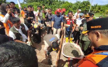 Emridona Jadi Penerima Huntap Mandiri Sepablock Pertama di Kota Pariaman