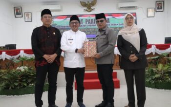 Delapan Fraksi DPRD Tanah Datar Tanggapi Ranperda Pertanggungjawaban APBD 2025