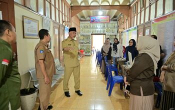 Anaknya Sendiri Tidak Lolos Sekolah Negeri, Mahyeldi Pastikan SPMB Sumbar Transparan