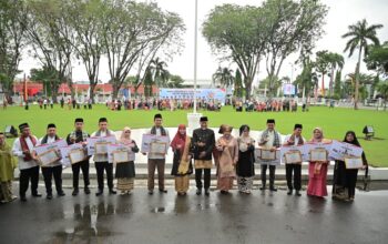 Ketahanan Keluarga Jadi Kunci Generasi Emas 2045, Gubernur Mahyeldi Minta Perda Segera Diimplementasikan