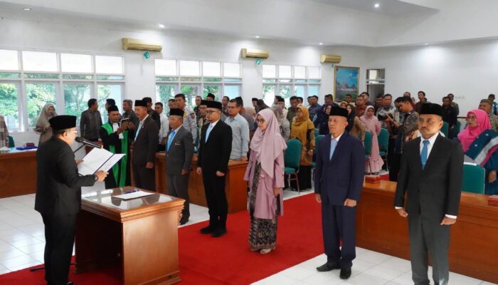 Mutasi Bergulir di Pemkab Tanah Datar, Bupati Eka Putra Lantik Wel Embra Jadi Kadis Pertanian