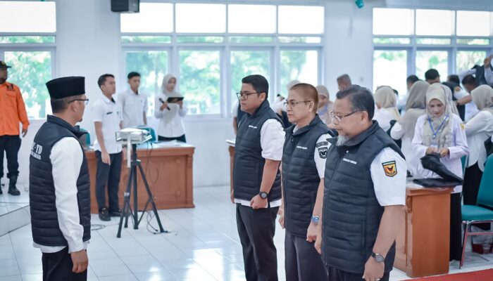 Sekdakab Abdurrahman Hadi Kukuhkan TRC OPD Tanah Datar