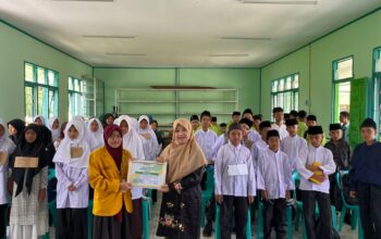 120 Santri Tingkat MTs dan MA Ponpes Muallimin Muhammadiyah Pakan Sinayan Ikuti Pelatihan Literasi