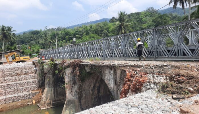Sempat Lumpuh Karena Bencana, Pemprov Sumbar Bergerak Cepat Pulihkan Akses Tanahdatar–Sijunjung