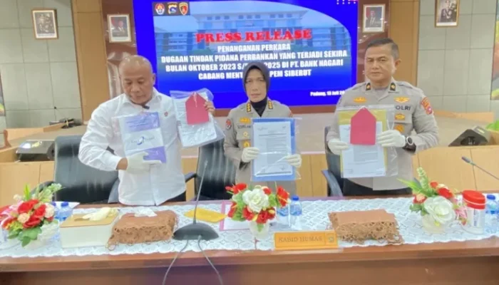 Kasus KUR Bank Nagari Siberut, Tiga Tersangka Ditahan, Kerugian Capai Rp50,3 Miliar
