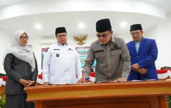 DPRD dan Pemkab Tanah Datar Sepakati KU-PPAS 2027