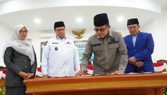 DPRD dan Pemkab Tanah Datar Sepakati KU-PPAS 2027
