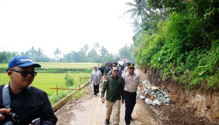 Bupati Eka Putra Tinjau Pembangunan Sekolah Rakyat di Tanjung Alam