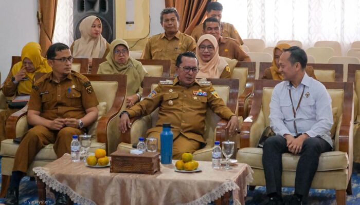 Bupati Eka Putra Terima Kunjungan Tim BPK Sumbar