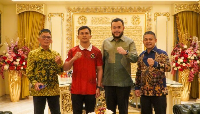 Atlet Gulat Padang Gilang Ilhaza Wakili Indonesia di Asian Games 2026