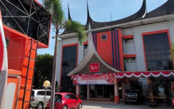 Pemprov Sumbar Galang Donasi Randang untuk Bantu Korban Gempa NTT