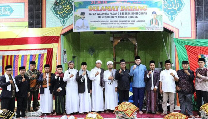 Fadly Amran Hadiri Maulid Nabi dan Pengukuhan Mufti Ulama Nagari Bungus