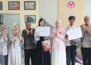 Pelatihan Membatik PKW 2026 Kota Padang Resmi Ditutup, Peserta Didorong Jadi Wirausaha