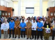 Baznas dan Kemenag Kota Bukittinggi Distribusikan Zakat Kepada 59 Mustahik