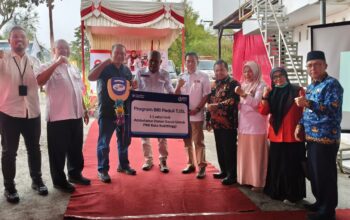 BRI Peduli Serahkan Ambulans Donor untuk Perkuat Layanan PMI Bukittinggi