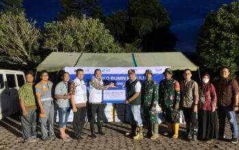 BRI Peduli Salurkan Sembako untuk Korban Banjir Bandang Arosuka