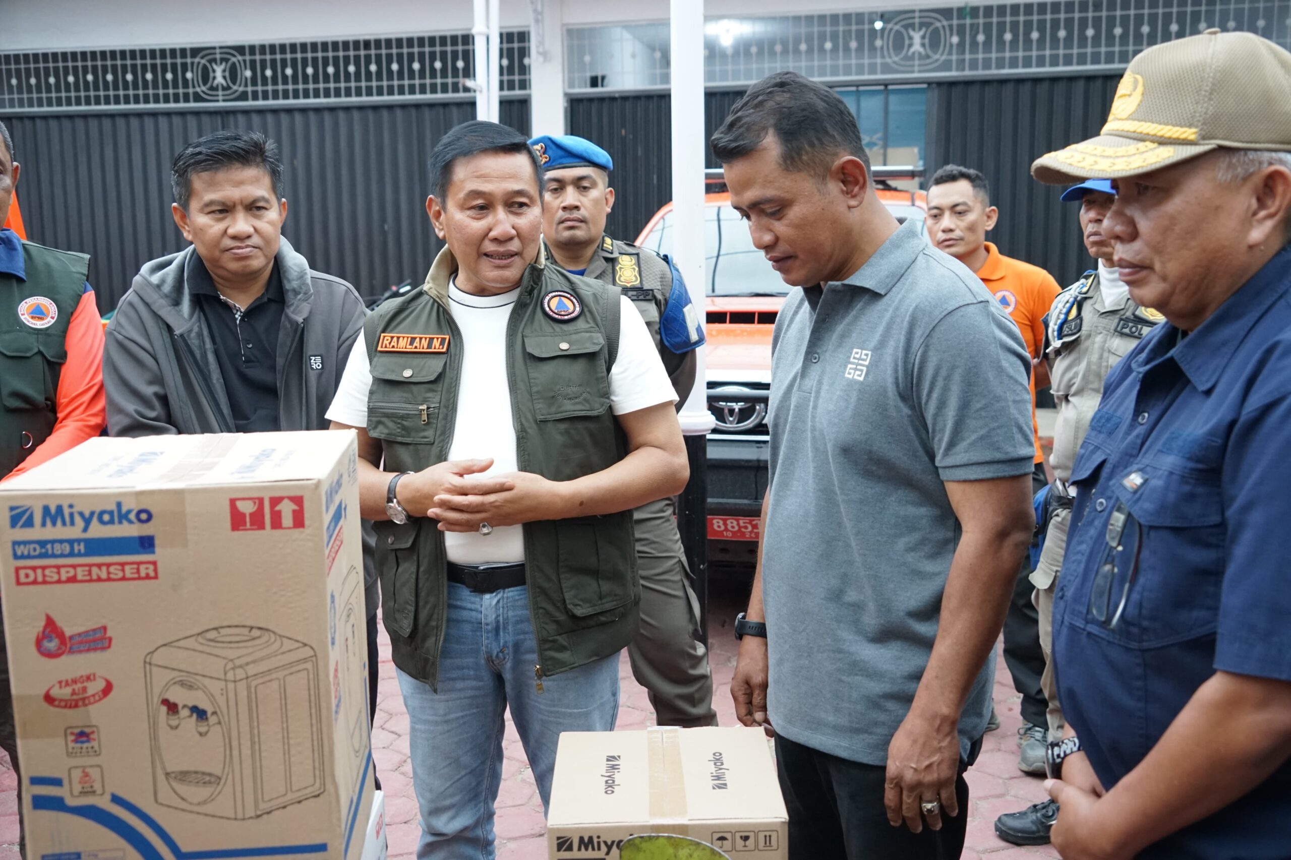 Pemko Bukittinggi Salurkan Bantuan Bagi Korban Bencana Banjir Bandang Kabupaten Solok