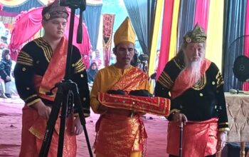 Kombatpol Sayangkan Pemmberian Gelar Datuak untuk Warga Keturunan di Harau