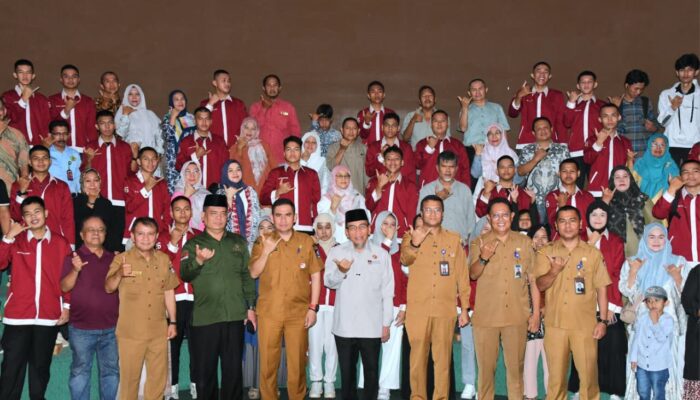 Lewat Progul Padang Juara, Pemko Padang Fasilitasi 41 Putra Daerah Kuliah Penerbangan