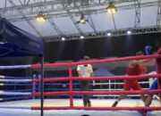 Menang TKO Ronde Kedua, Petinju Bukittinggi Kalahkan Petinju Agam di Porprov XVI